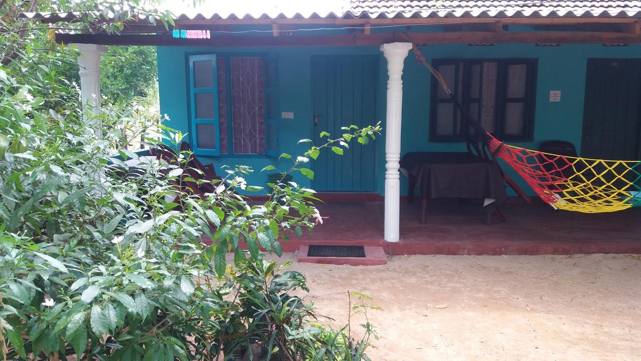 Theepan'S Home Nilaveli Eksteriør bilde